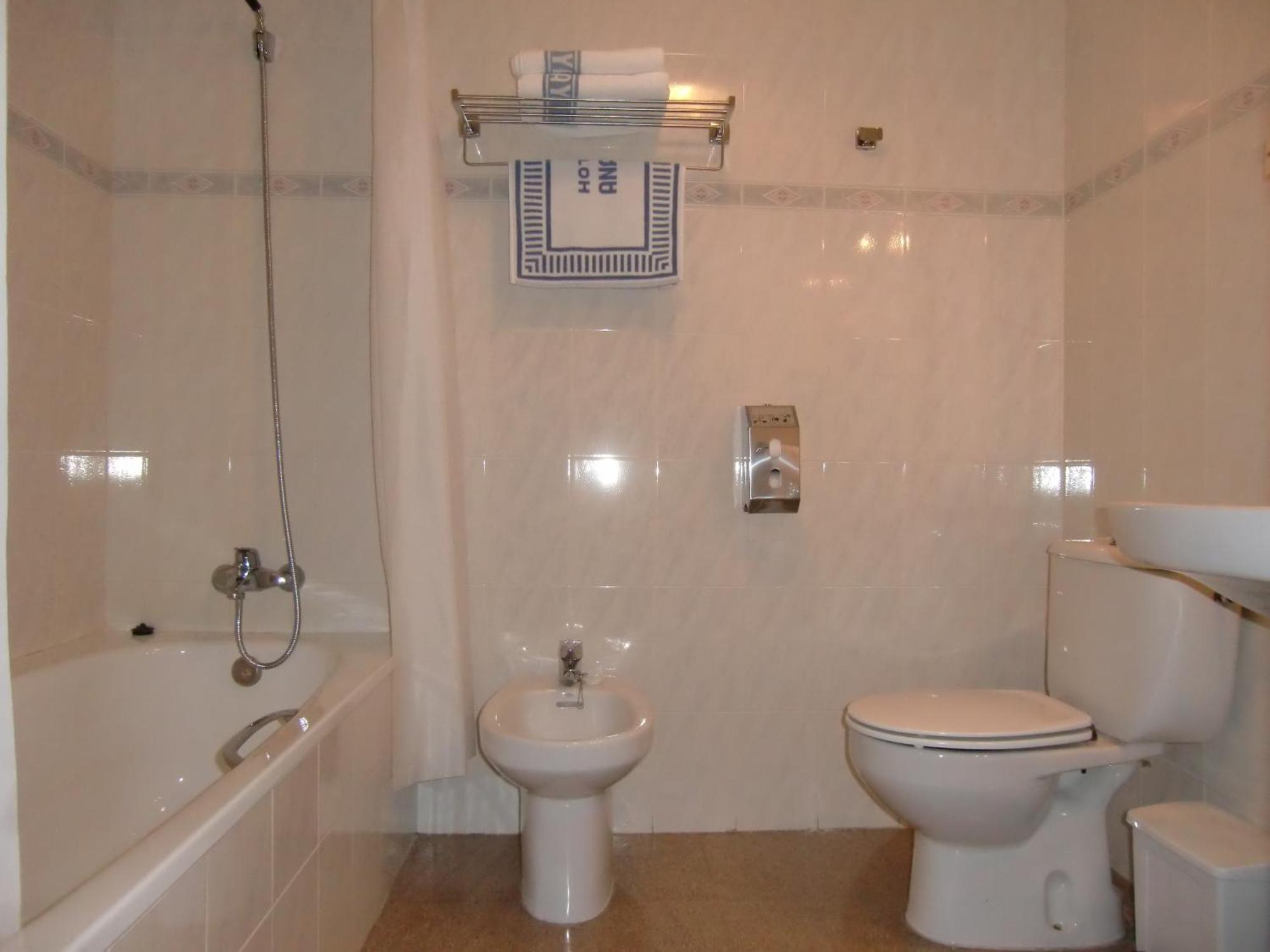 Hotel Anaya Puente La Reina de Jaca Εξωτερικό φωτογραφία