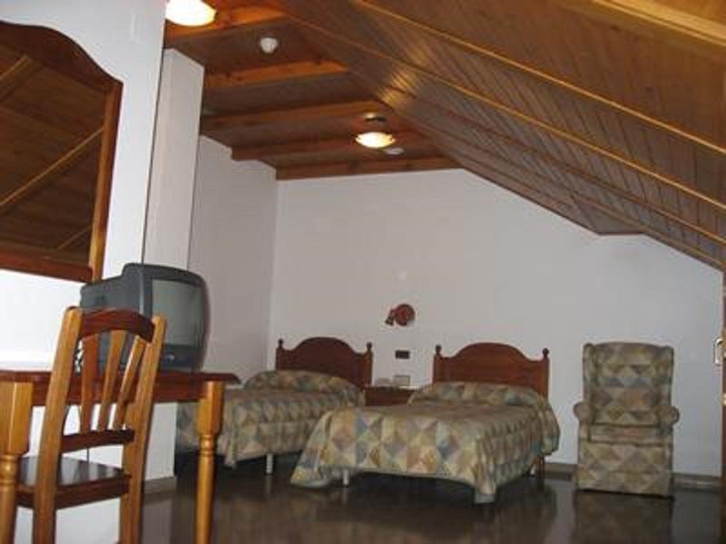 Hotel Anaya Puente La Reina de Jaca Εξωτερικό φωτογραφία